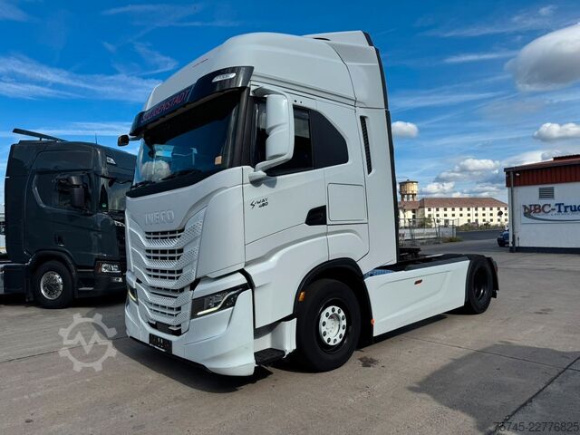 Standard SZM IVECO S-WAY 480 * RETARDER * VOLLVERKLEIDUNG *