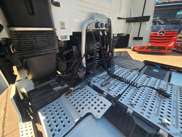 Standard SZM RENAULT T480 * ACC * 2X TANK * SPURHALTE *