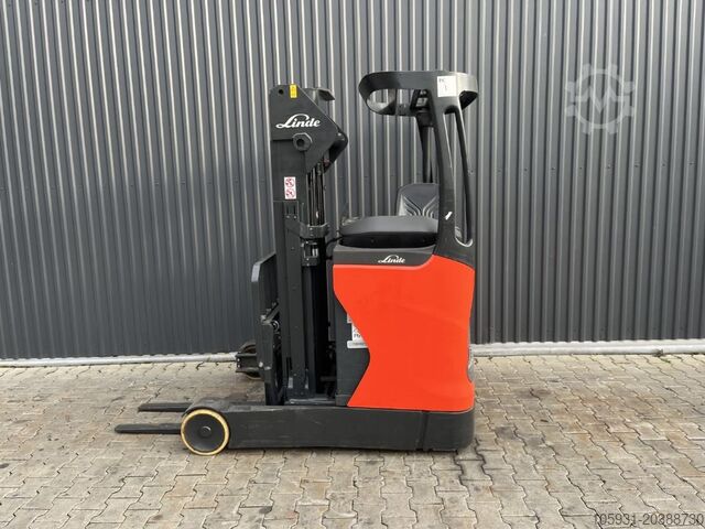 Schubmaststapler Linde R14-01