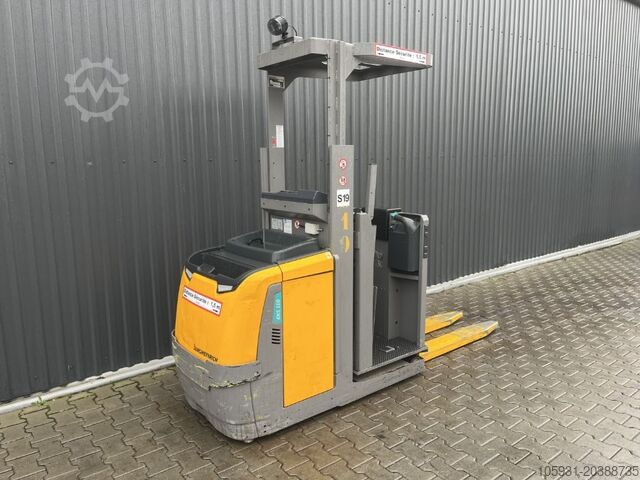 Medium Lift Order Picker Jungheinrich EKS110