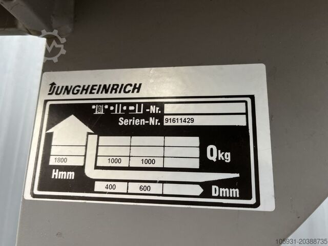 Medium Lift Order Picker Jungheinrich EKS110