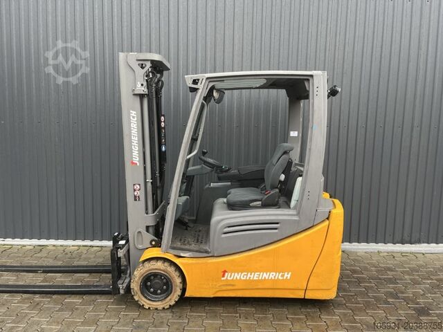 Elektro 3 Rad-Stapler Jungheinrich EFG220