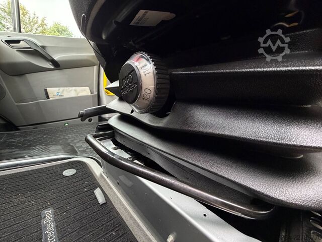 Minibus MERCEDES-BENZ Sprinter 313 BlueTEC 9 Sitze Rollstuhllift Klima