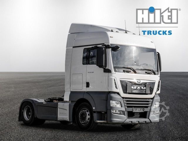 Standard SZM MAN TGX 18.500 4x2 + SKIRTS + FRIDGE + RETARDER ZV