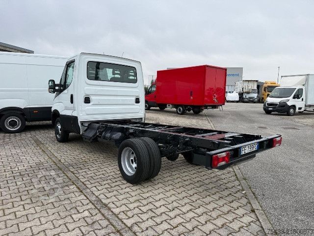 Transporter Fahrgestell IVECO DAILY 35C14N A TELAIO