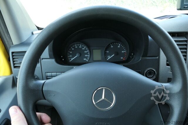 Transporter mit Koffer mercedes-benz SPRINTER 310 CDI MAXI EURO-5 KOFFER REGALE KAMERA DURCHGANG