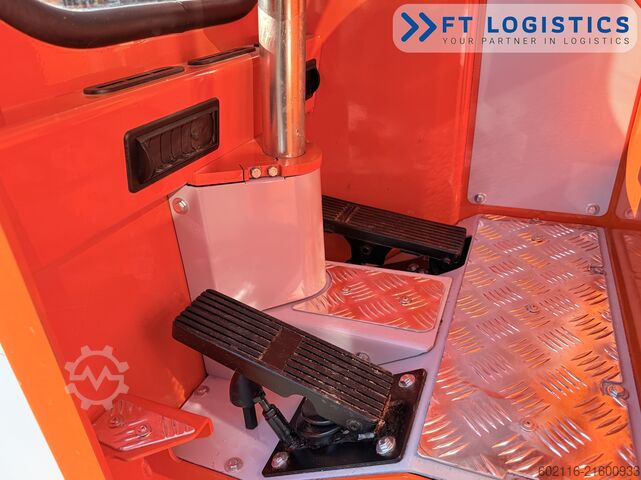 4-way forklift Hubtex DQ45G DUPLEX 5000 FORK-POSITIONER CABIN