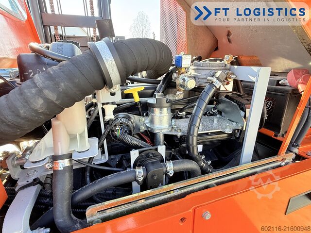 4-way forklift Hubtex DQ45G DUPLEX 5000 FORK-POSITIONER CABIN