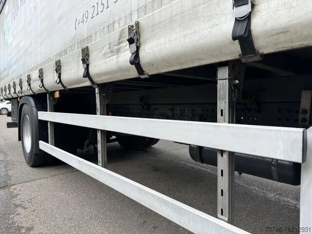 Tarpaulin Mercedes-Benz Antos 1827 L Pr/Plane Rungentaschen E6