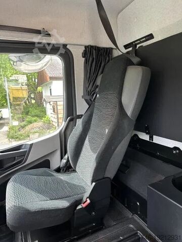 Tarpaulin Mercedes-Benz Antos 1827 L Pr/Plane Rungentaschen E6