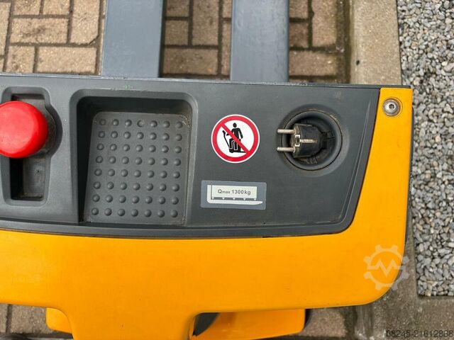 Elektrischer Niederhubwagen Jungheinrich EJE M13 VS-22084 JUNGHEINRICH EJE M13