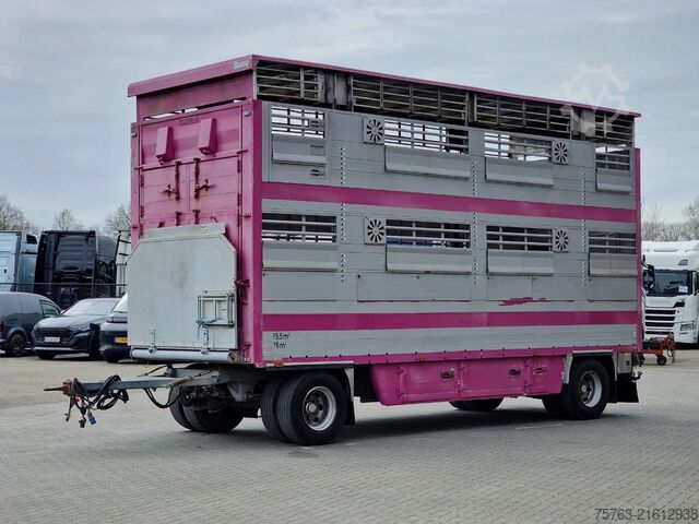 Viehtransport Pezzaioli 2 deck livestock - Lifting floor - Lifting roof...