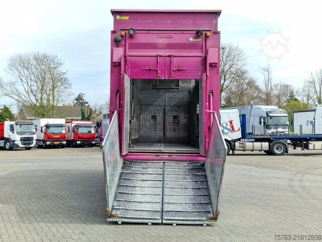 Viehtransport Pezzaioli 2 deck livestock - Lifting floor - Lifting roof...