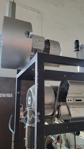 Vakuumpumpen 2 Stück mit Zentralfiltern VACOM Induvac VC 340-720