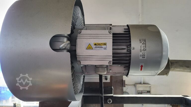 Vakuumpumpen 2 Stück mit Zentralfiltern VACOM Induvac VC 340-720