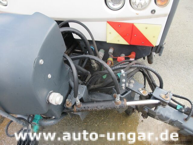 Kehrmaschine Hako CityMaster CM 2000 Bj. 2015 2-Besen-Syst