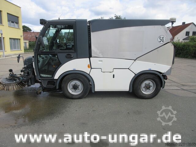 Kehrmaschine Hako CityMaster CM 2000 Bj. 2015 2-Besen-Syst
