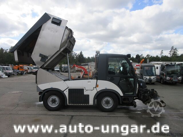 Kehrmaschine Hako CityMaster CM 2000 Bj. 2015 2-Besen-Syst