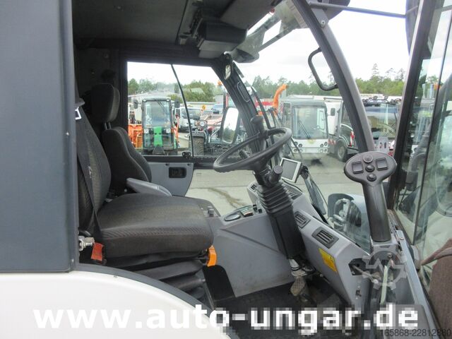 Kehrmaschine Hako CityMaster CM 2000 Bj. 2015 2-Besen-Syst