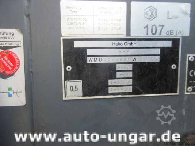 Kehrmaschine Hako CityMaster CM 2000 Bj. 2015 2-Besen-Syst
