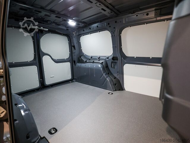 Kleinbus VW Caddy Cargo Maxi 2.0 TDI DSG AHK SPURH. SHZ