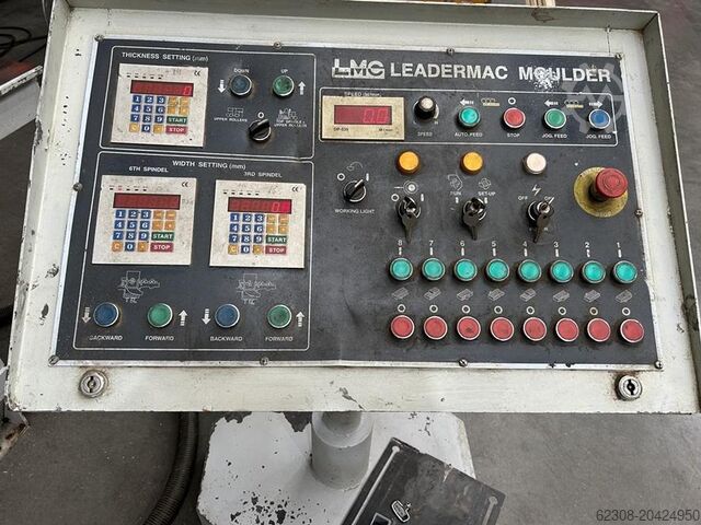 2004 LEADERMAC SPEEDMAC 826 LEADERMAC SPEEDMAC 826