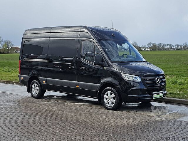 High-roof van MERCEDES-BENZ SPRINTER 319 L2H2 V6 LED Automaat