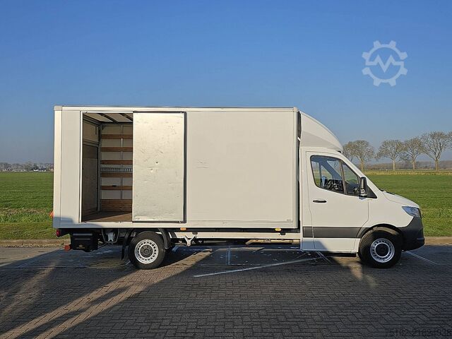 Suitcase MERCEDES-BENZ SPRINTER 315 Bakwagen Laadklep!