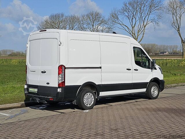 High-roof van FORD TRANSIT 2.0 L2H2 Euro6 Trekhaak!