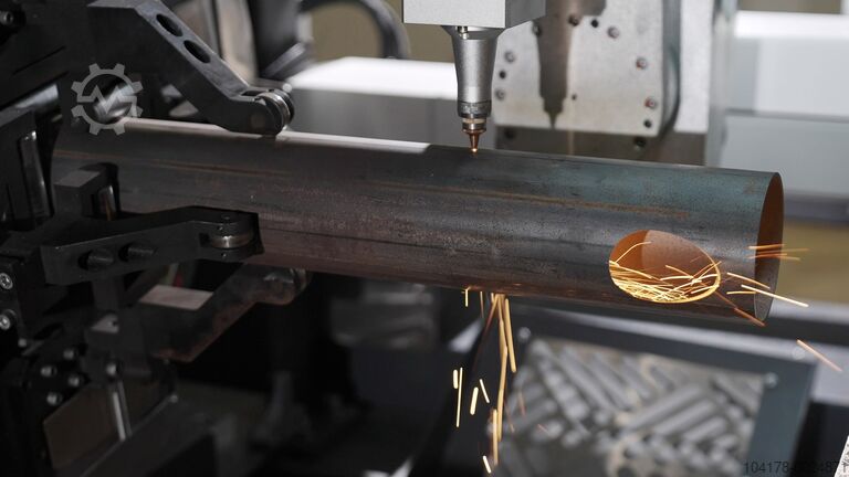 Rohrschneidemaschine Bodor T3