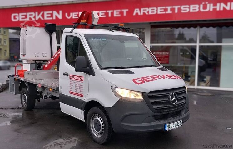 Truck aerial platform France Elevateur Topy 10.2