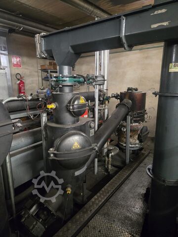 Blockheizkraftwerk Spanner RE2 / Weissteiner Trockner 