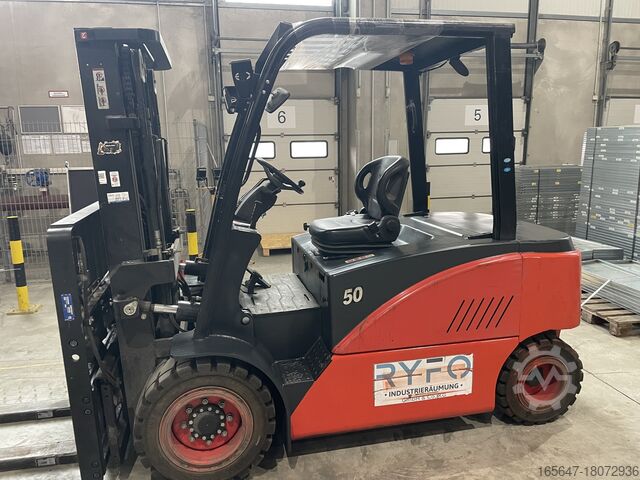 Forklift 5t lithium-ion truck EP Elektro CPD50F8