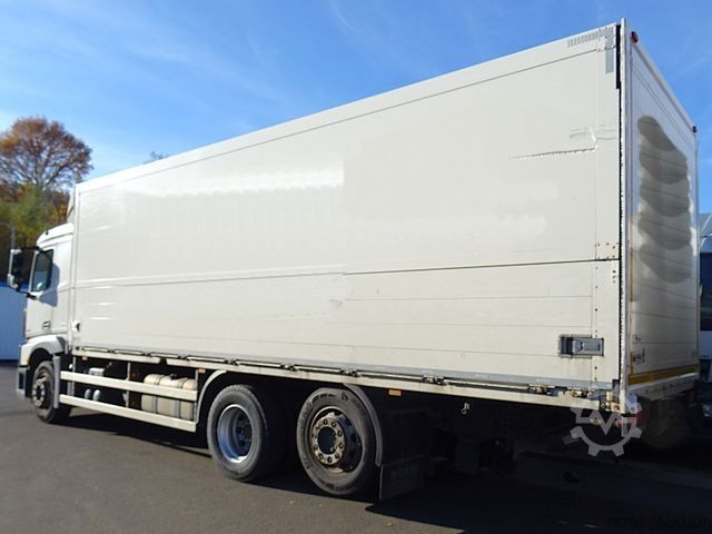 Beverage truck MERCEDES-BENZ 2543 Actros*2x 7,7 m Schwenkwand*kpl Zug*MSH*Ret