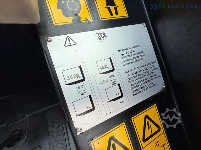 Geländestapler JCB 940 / TRIPLEX 4500 / FREE-LIFT NEW TIRES