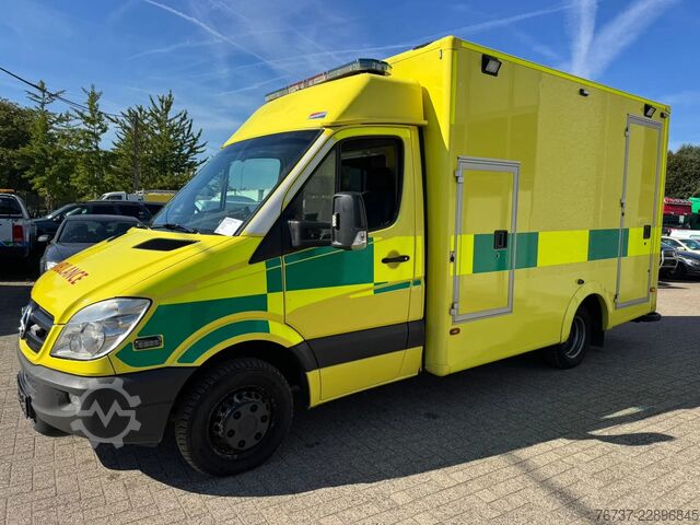Rettungswagen Mercedes-Benz Sprinter 519 **EURO 5-V6-AIRCO-BELGIAN ORIGINE**