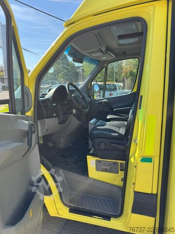 Rettungswagen Mercedes-Benz Sprinter 519 **EURO 5-V6-AIRCO-BELGIAN ORIGINE**