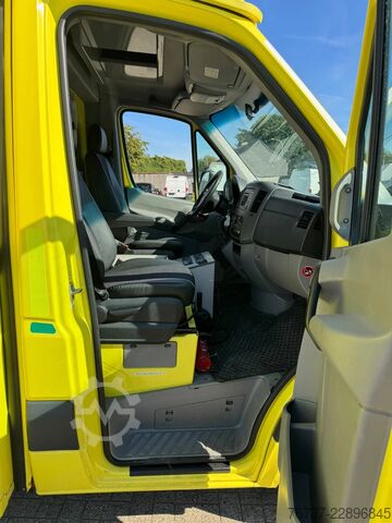 Rettungswagen Mercedes-Benz Sprinter 519 **EURO 5-V6-AIRCO-BELGIAN ORIGINE**
