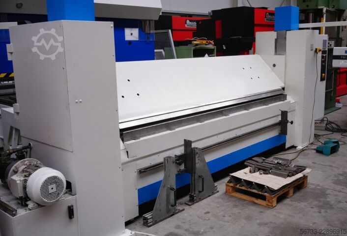 Schwenkbiegemaschine FASTI 726  3200 x 4,0 mm CNC