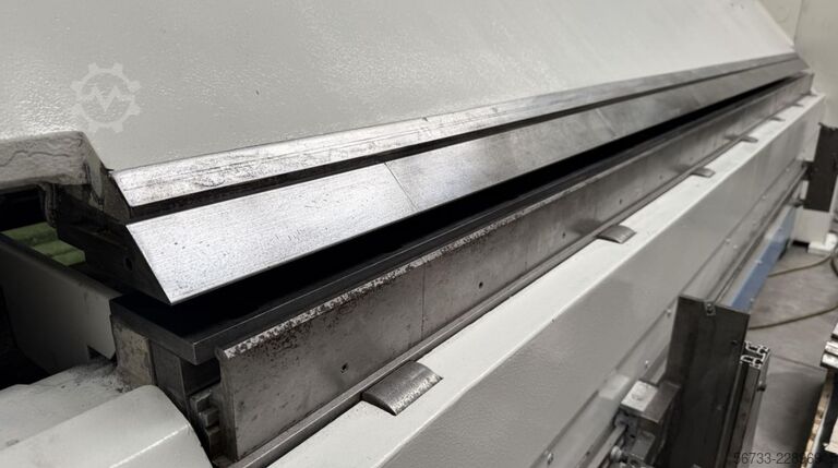Schwenkbiegemaschine FASTI 726  3200 x 4,0 mm CNC