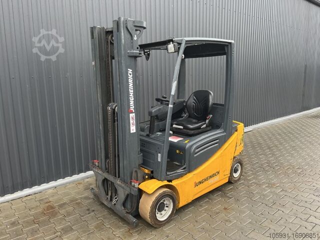 Elektro 4 Rad-Stapler Jungheinrich EFG318