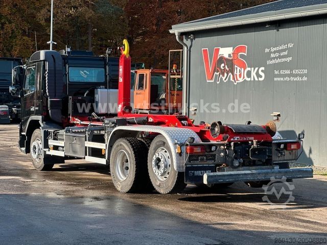 Abrollkipper VOLVO FMX 330 6x2 HIAB Lift/Lenk,34.176Km TOP Zustand