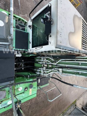 Kettenbagger LIEBHERR R926 LC 30t. Kettenbagger Tieflöffel GPRS Topcon