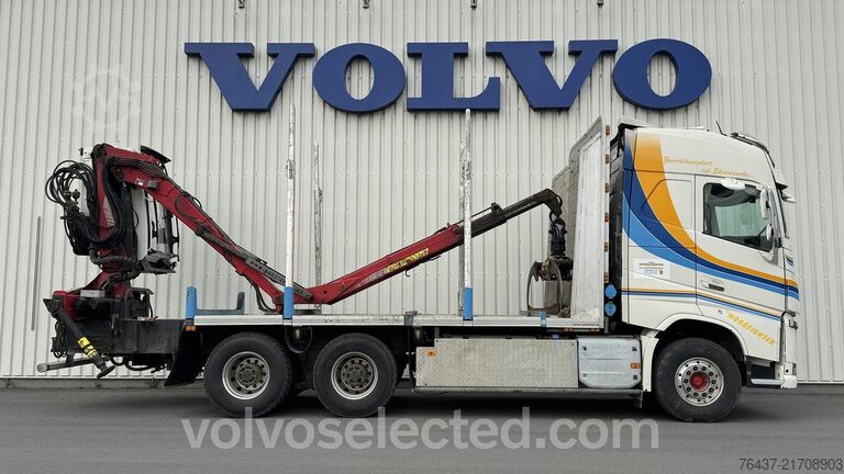 Timber transporter Volvo FH16