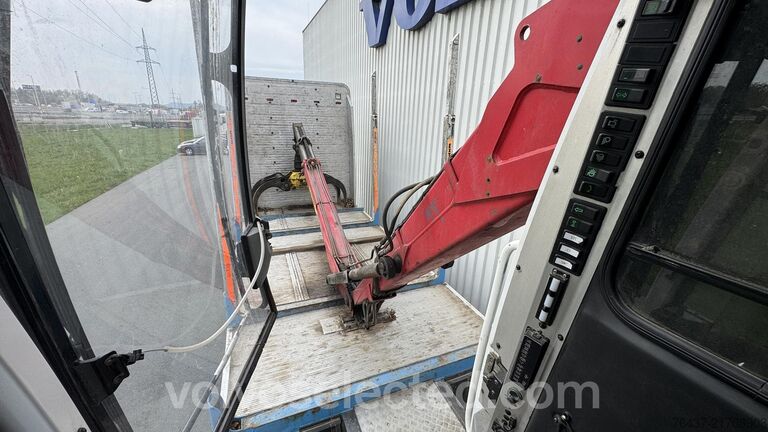 Timber transporter Volvo FH16