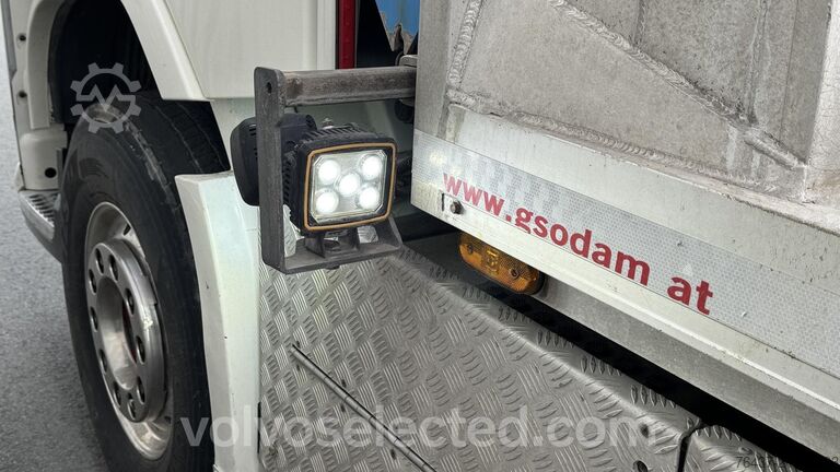 Timber transporter Volvo FH16