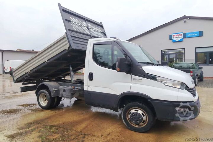 Three-way tipper van Iveco DAILY 35C14 2.3 RIBALTABILE TRILATERALE