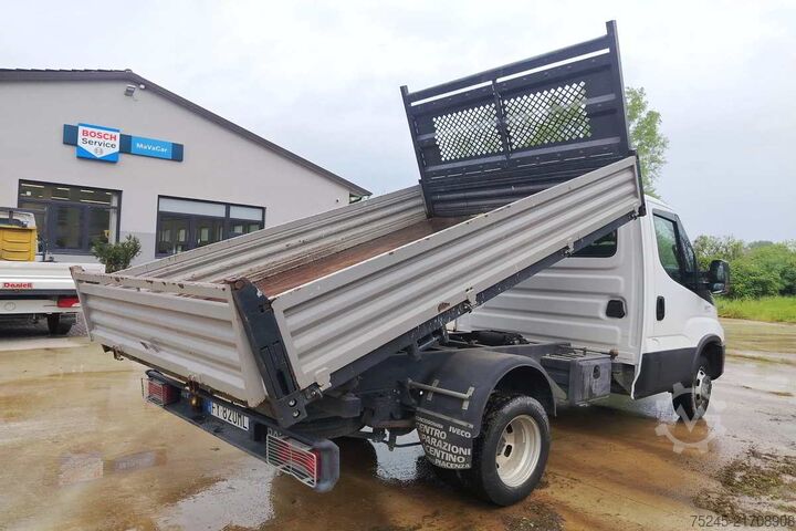 Three-way tipper van Iveco DAILY 35C14 2.3 RIBALTABILE TRILATERALE