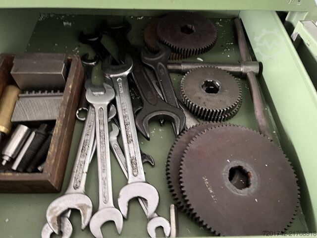 Leit-/Zugspindeldrehmaschine Colchester Student 1800
