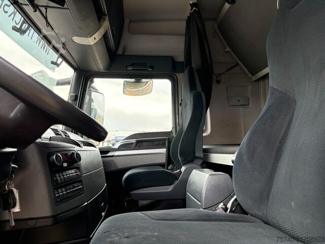 Standard tractor MAN TGX 18.460 + KIEPER HYDRAULIEK + DUBBEL BED